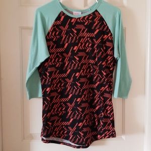 Lularoe Randy tee